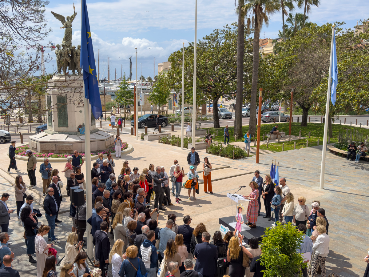 Lancement du livre pour enfants "Martine sur la Côte d’Azur" à Cannes