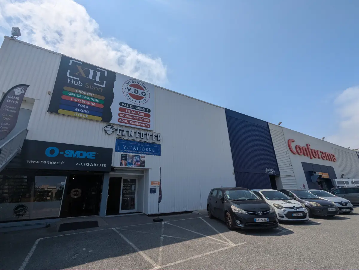 Le sol c'est de la lave - Game Over Villeneuve Loubet