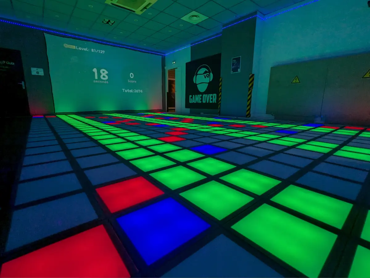 Le sol c'est de la lave - Game Over Villeneuve Loubet