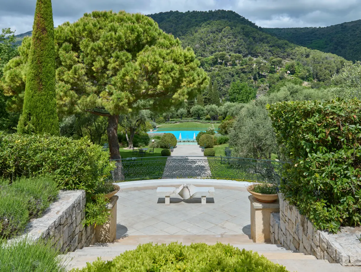 Oeuvre de Philippe Cramer au Château Saint-Martin & Spa à Vence