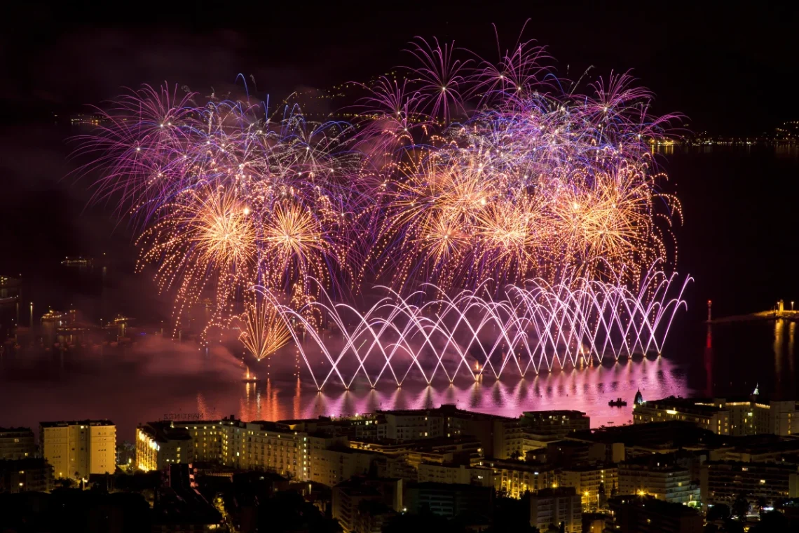 Festival d’Art Pyrotechnique de Cannes 2026 : six soirées de feux d’artifice dans la baie de Cannes