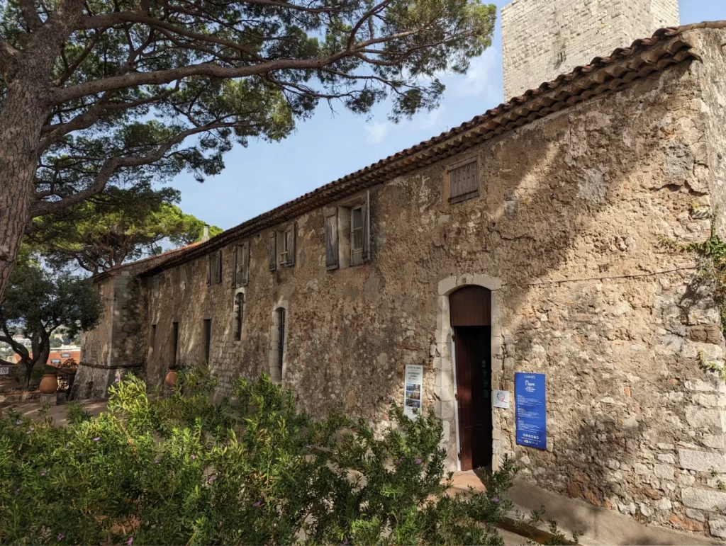 Musée des Explorations du Monde à Cannes