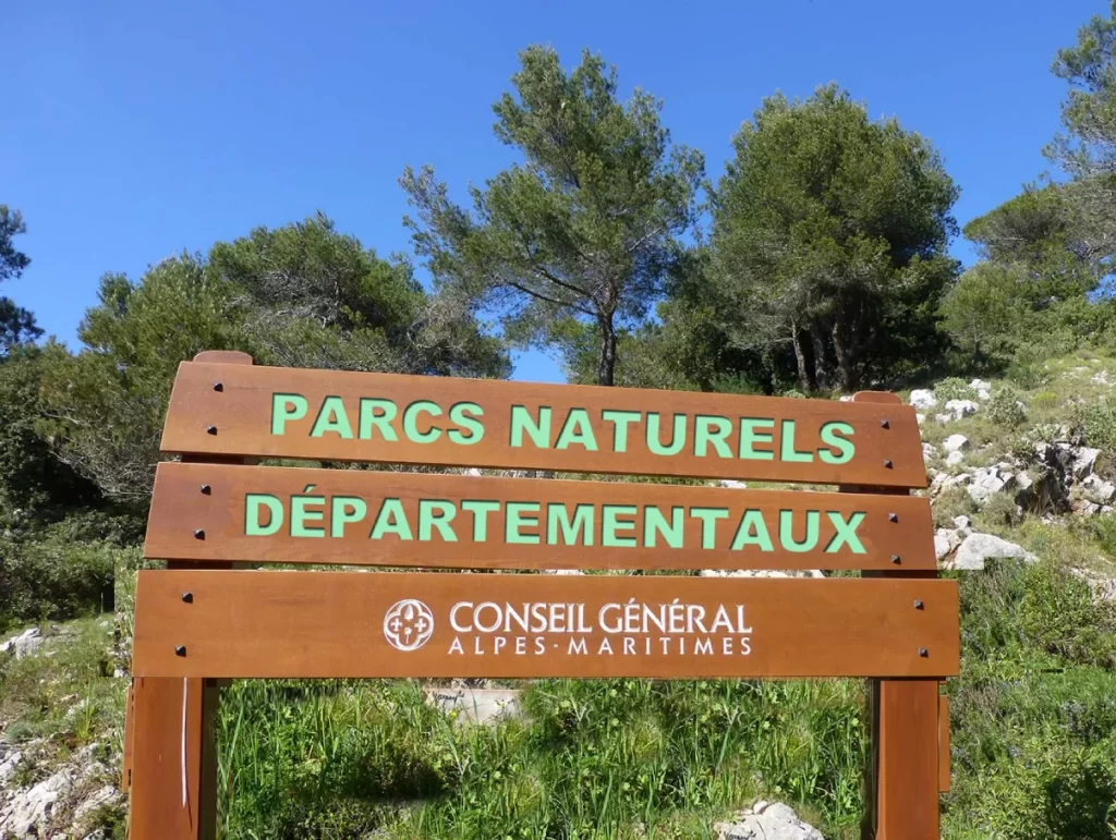 Les parcs naturels départementaux des Alpes Maritimes