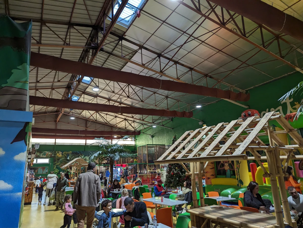 Parc jeux enfant cote azur