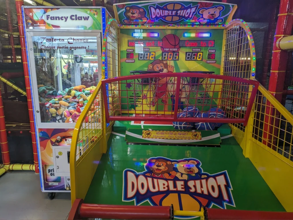 Salle activités enfants cote azur 06