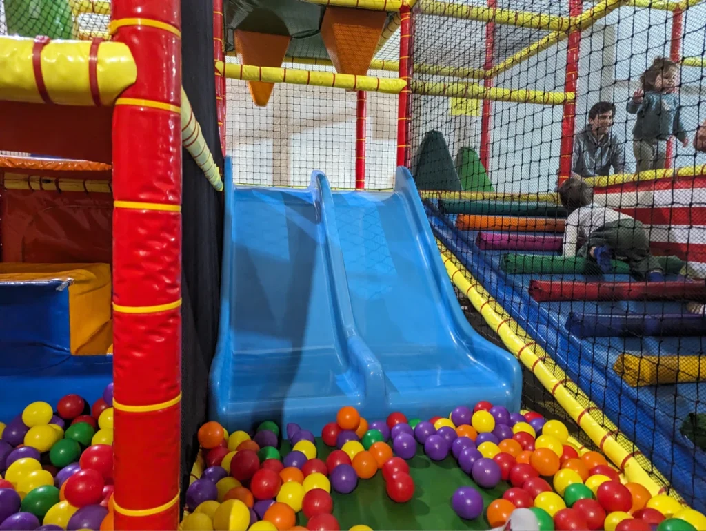 Parc indoor enfant 06