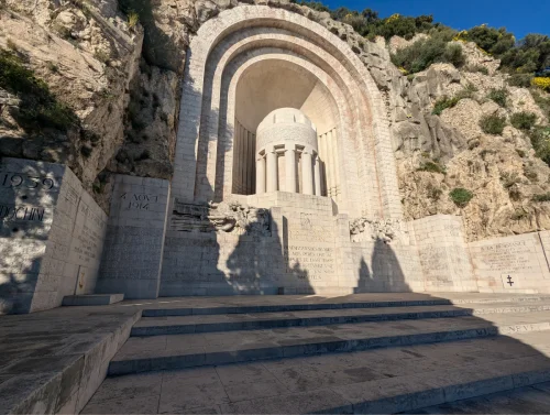 Monument aux Morts Nice Port