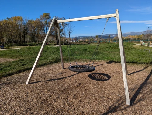 Aire de jeux enfant 06