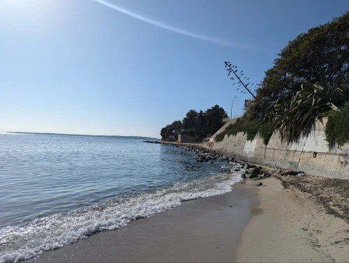 Plage Pont Aube Golfe Juan Chiens autorisés