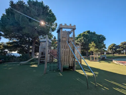 Aire de jeux enfants Nice cote azur
