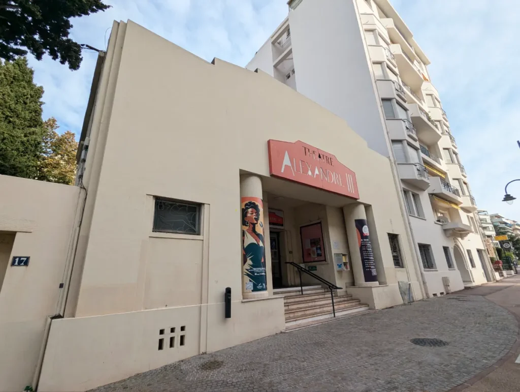 Sortie théâtre 06 cannes