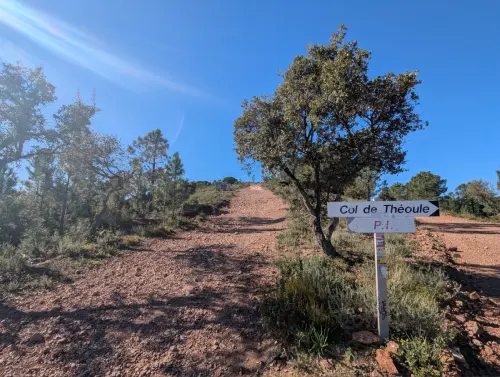 Sentier Notre Dame d'Afrique - Théoule sur Mer