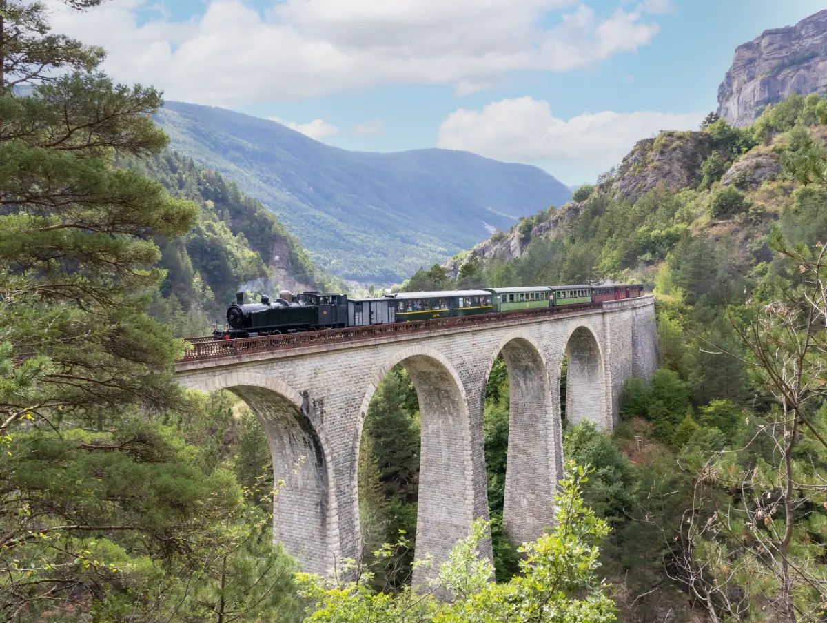 Pont Train des Pignes