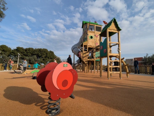 Aire de jeux pour enfant Antibes Estagnol