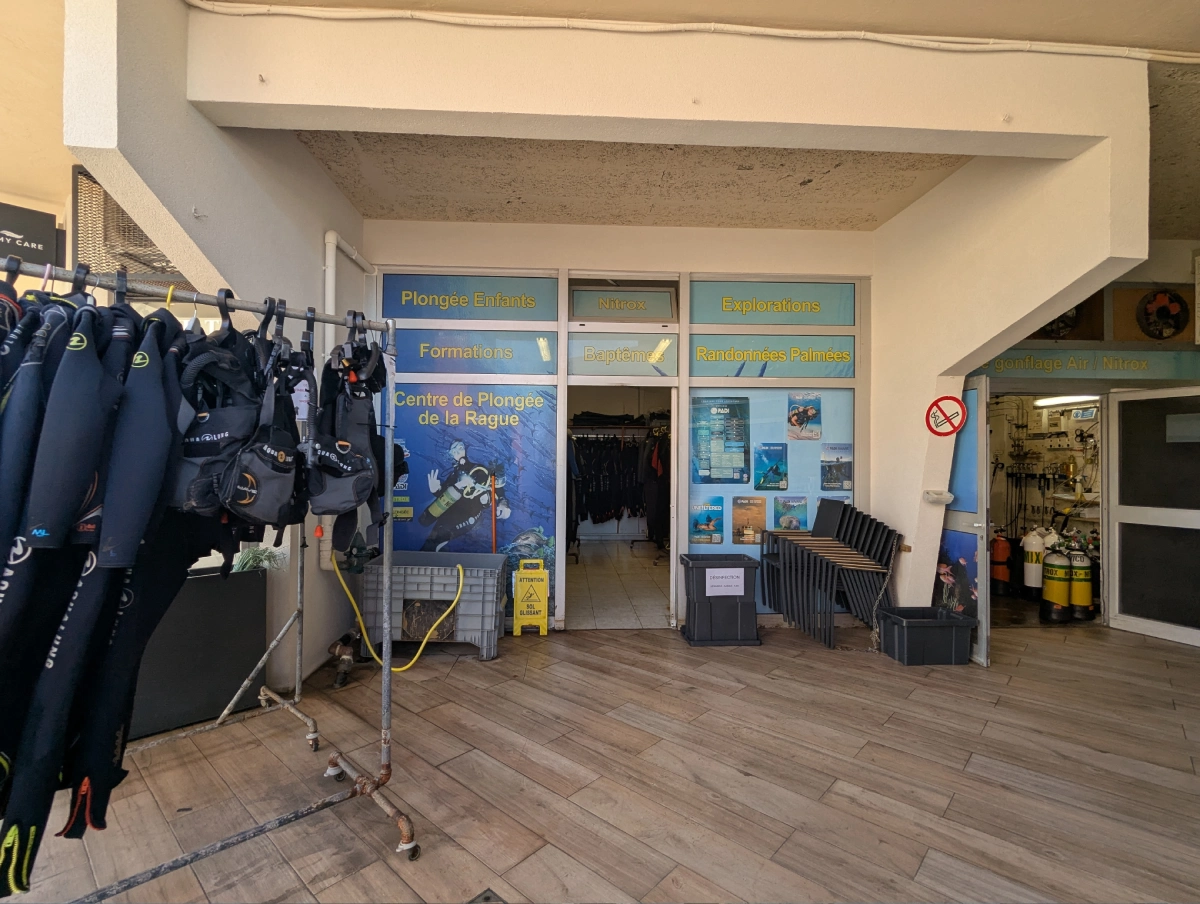 Baptême de plongée au Port de la Rague à Mandelieu