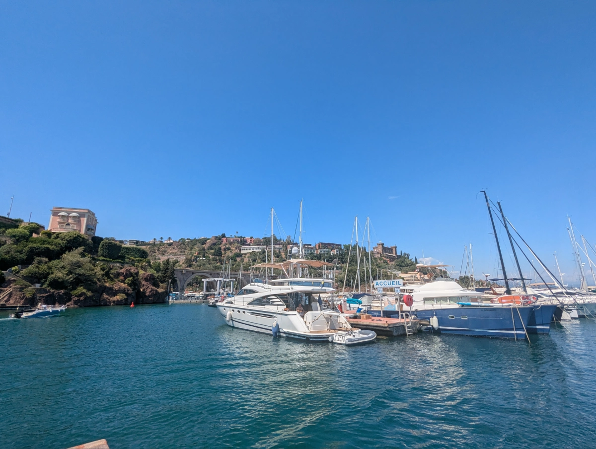 Baptême de plongée au Port de la Rague à Mandelieu