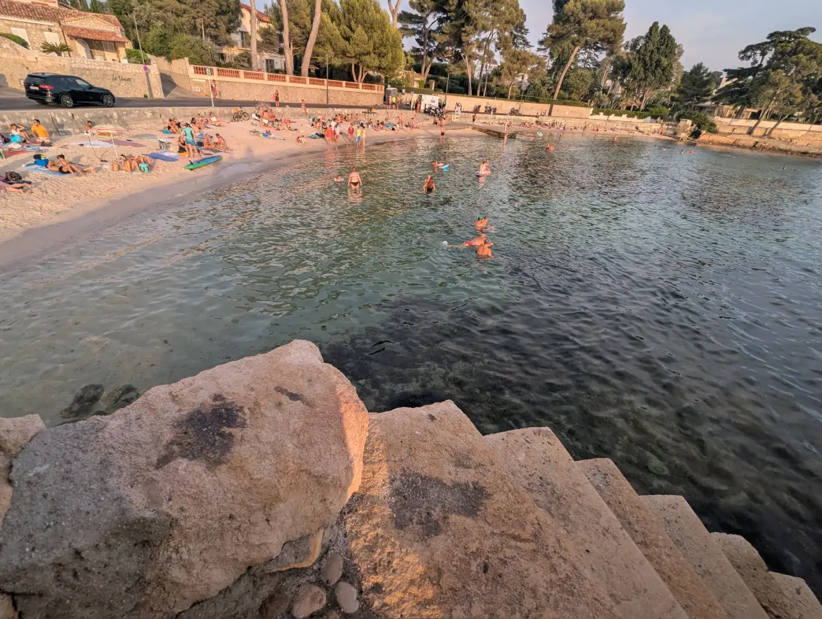 Plage des Ondes Cap Cote Azur