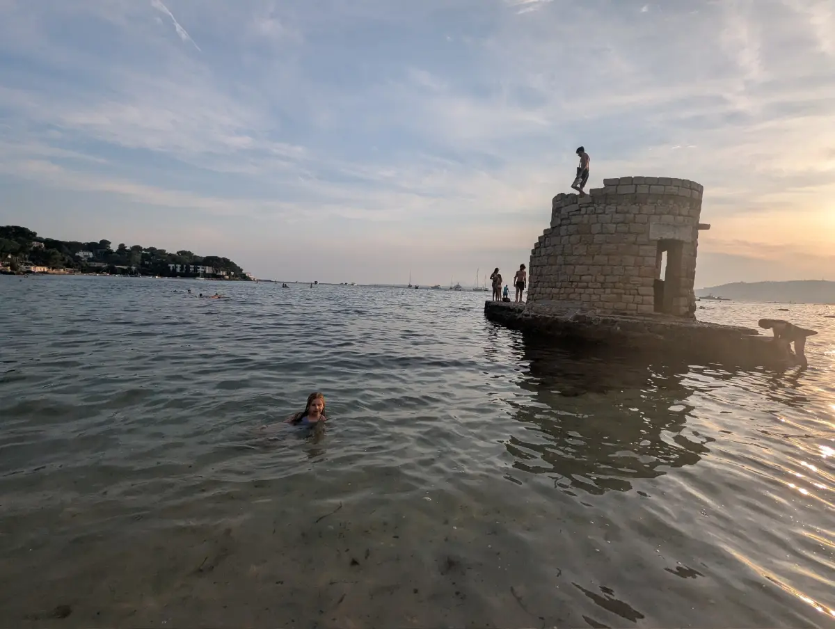 Plage des Ondes Cap Cote Azur
