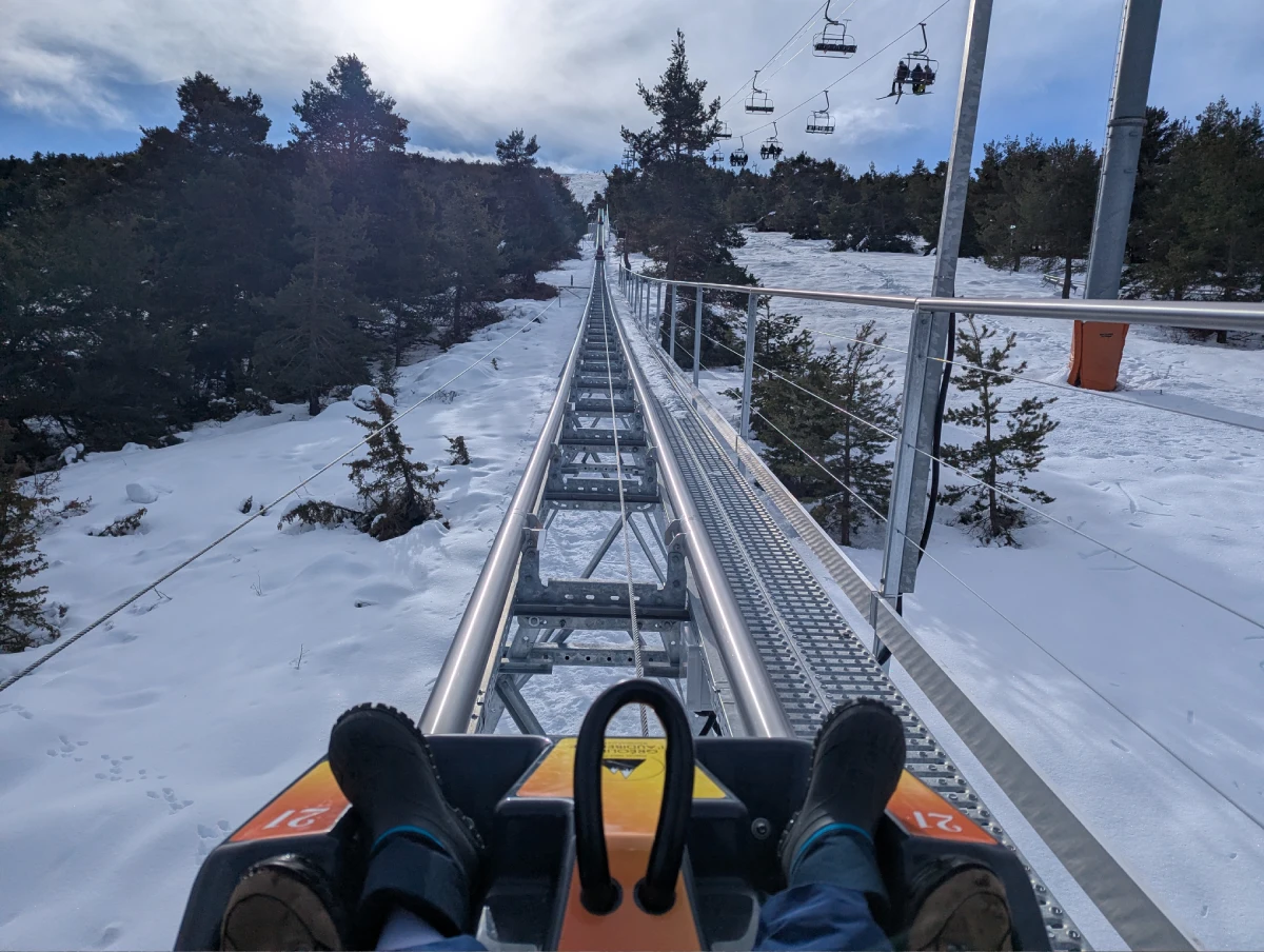 Luge sur rails à Gréolière