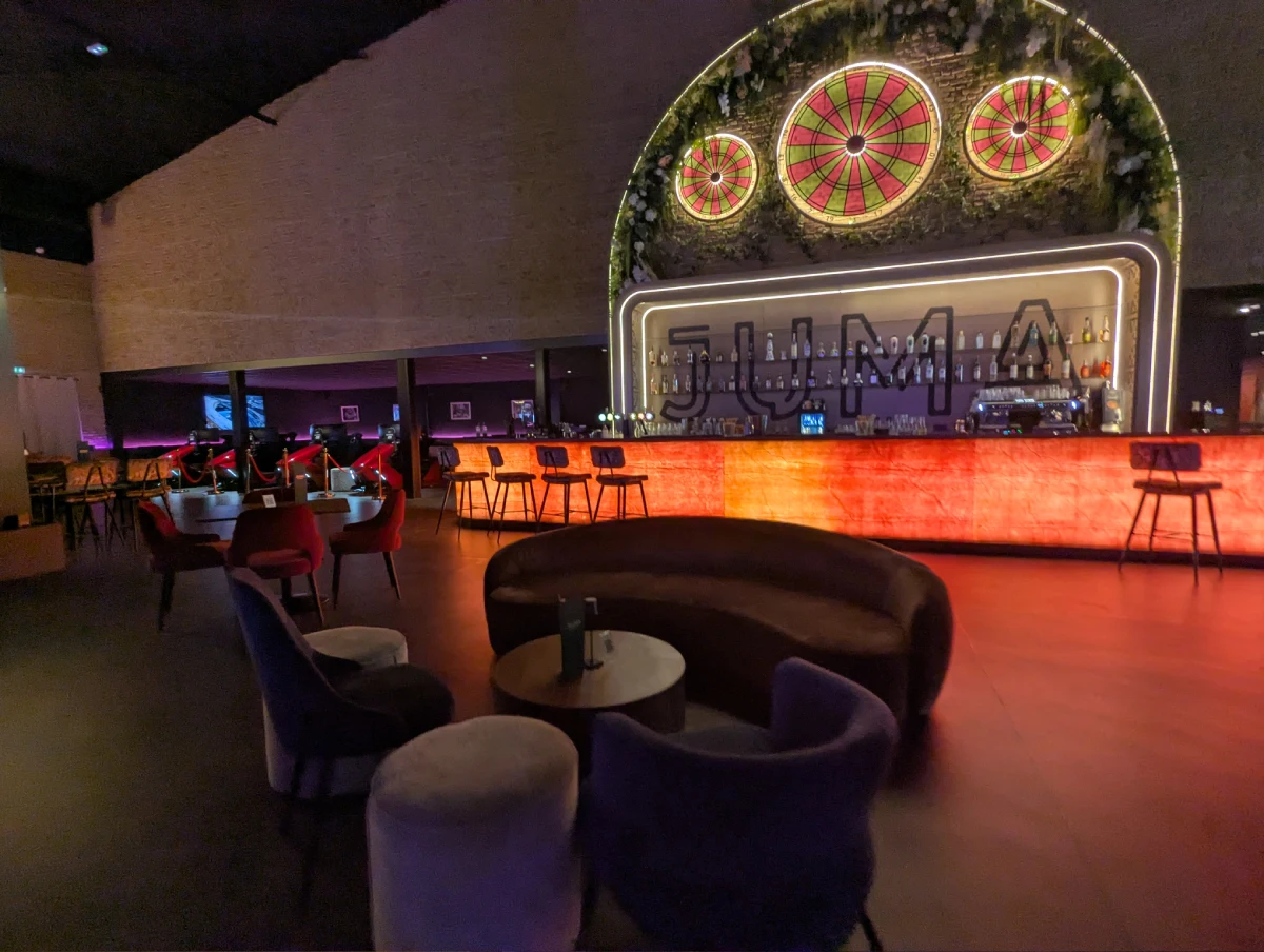 Bar Juma - Salle de jeux Indoor à Mougins