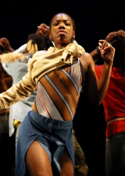 Mardi 24 novembre 2026 : Anne Nguyen "Matière(s) Première(s)"