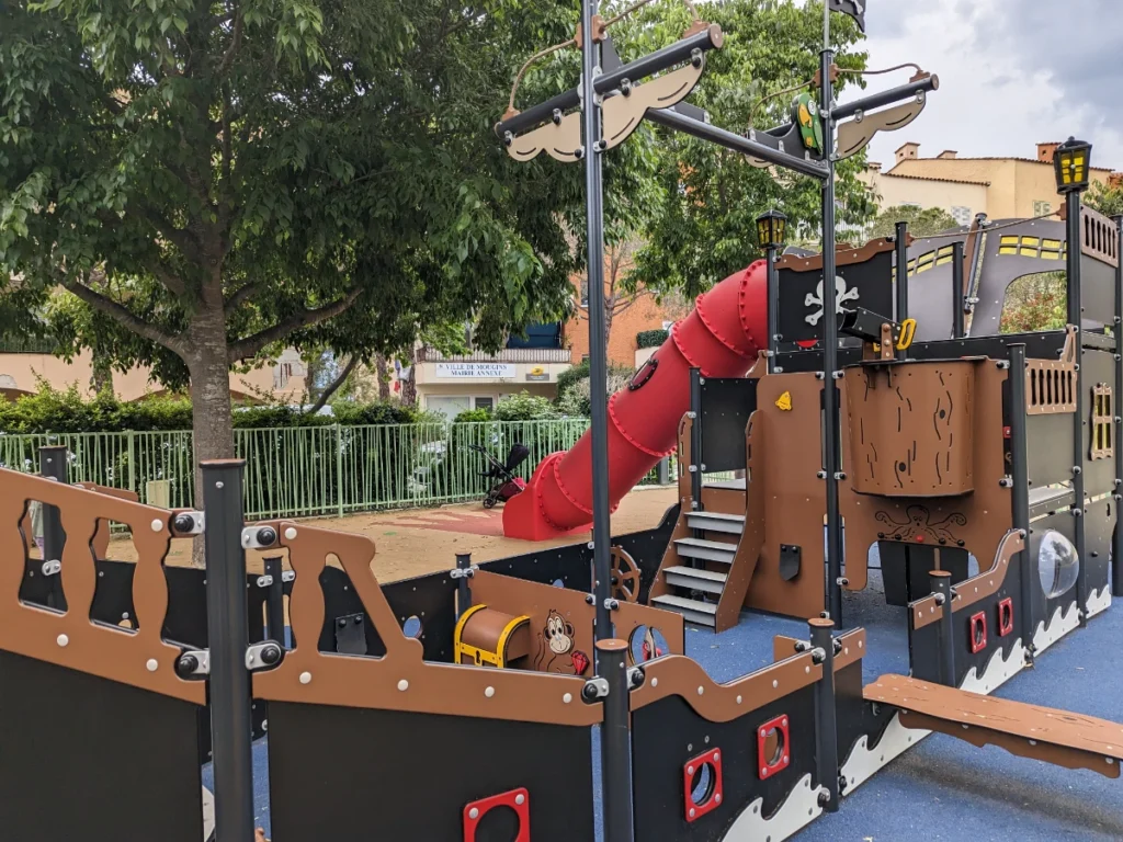 Aire de jeux Mougins le Haut