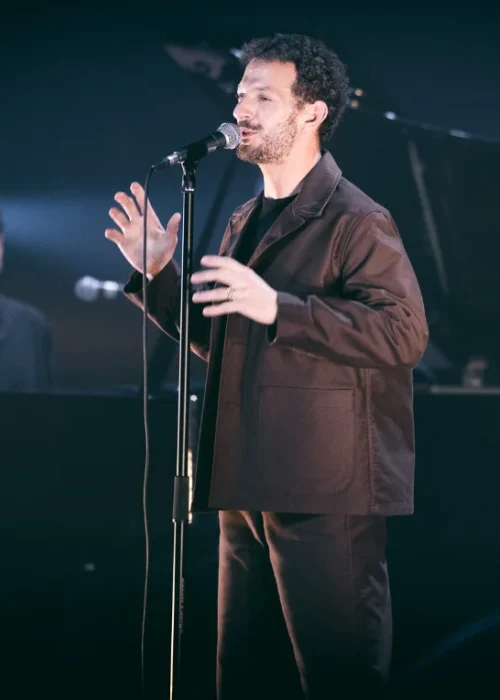 Dimanche 15 avril 2027 : Un lendemain soir de gala