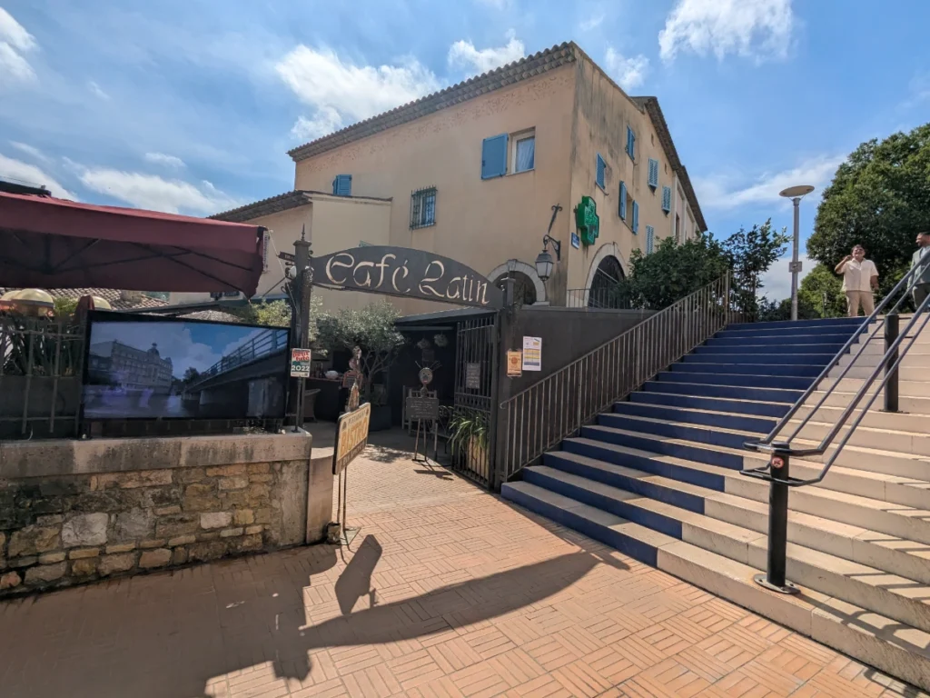 Restaurant Café Latin Valbonne